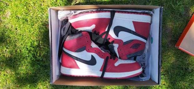 Nike Jordan 1 Retro High OG Chicago Lost and Found