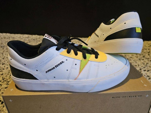Nike Jordan Series Tatum frfi 43-as br utcai cip. Teljesen j, ered