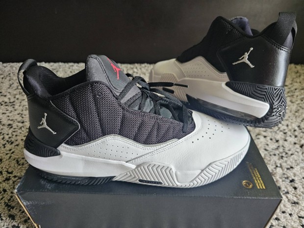 Nike Jordan Stay Loyal 2 frfi 45.5-es kosaras cip