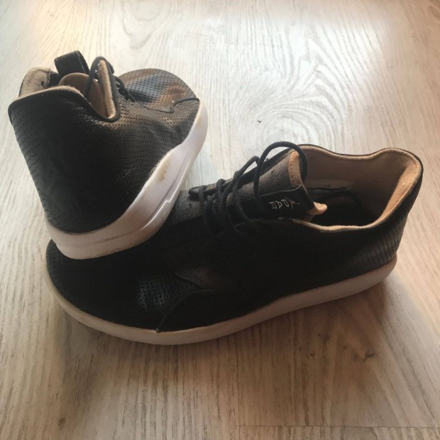 Nike Jordan x PSG Eclipse 6