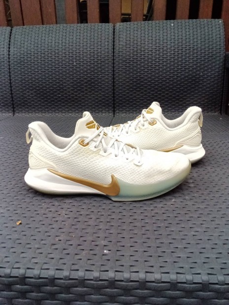 Nike Kobe Mamba Focis 46-os kosaras cip, kosrlabda cip 