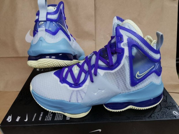 Nike Lebron XIX 37.5-es kosaras cip. Teljesen j, eredeti cip