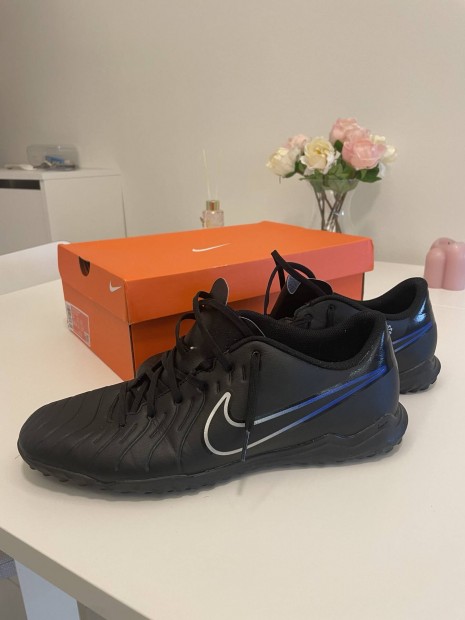 Nike Legend 10 Club TF