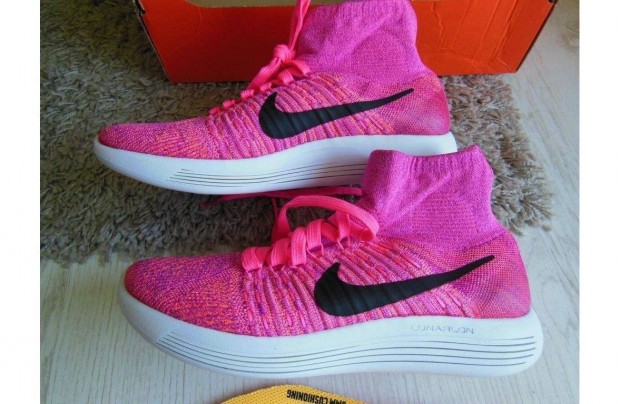 Nike Lunarepic Flyknit 38.5-es prmium ni fut cip. Teljesen j