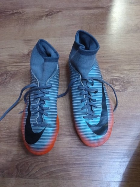 Nike Mercurial foci csuka 