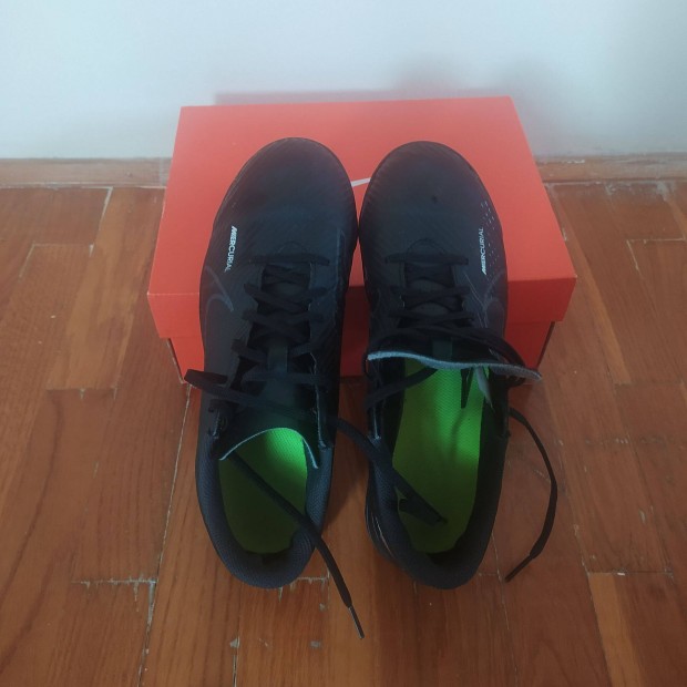 Nike Mercurial mfves cip US 7,5, EUR 40,5, (25,5 cm)