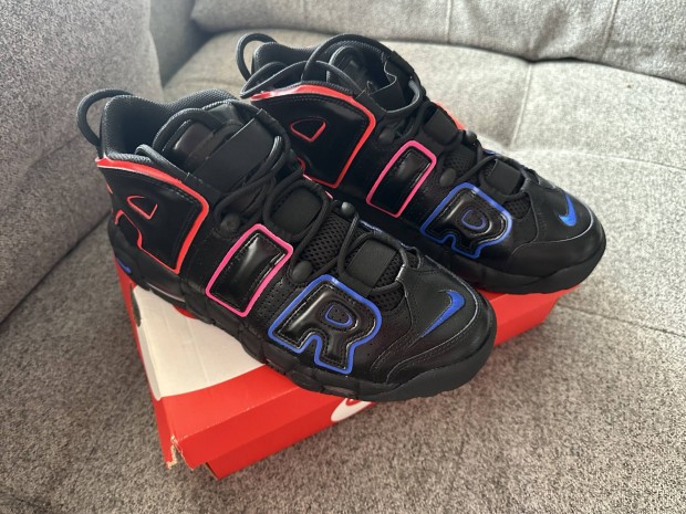 Nike More Uptempo 42.5 magasszr frfi cip