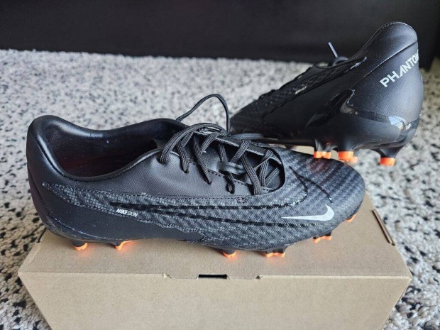 Nike Phantom Gx Academy FG 44.5-es frfi stoplis foci cip