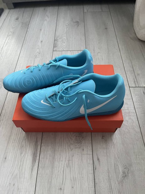 Nike Phantom Gx II Club TF mfves focicip elad!