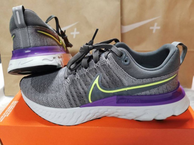 Nike React Infinity Run FK 2 férfi 44.5-es futó, sport cipő. Új