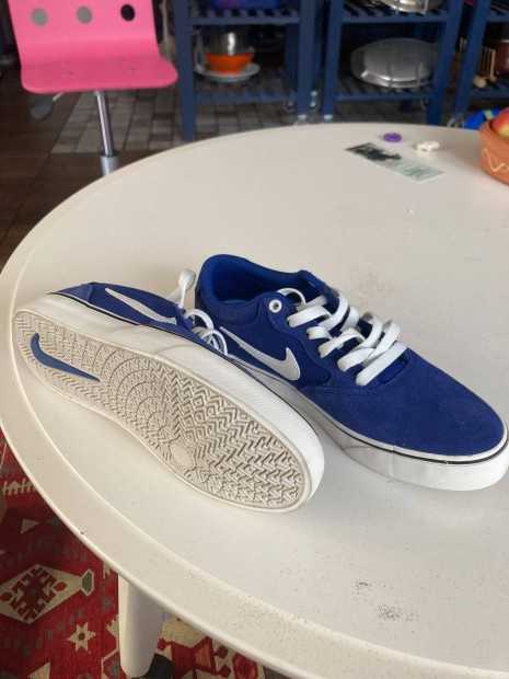 Nike SB CHRON 2