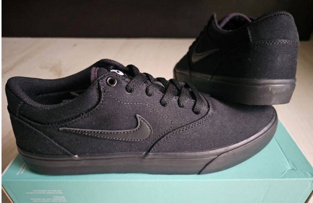 Nike SB Chron 2 Cnvs 44-es fekete utcai cip. Teljesen j, eredeti cip
