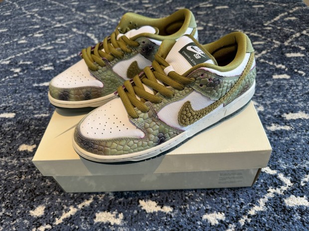 Nike SB Dunk Low 'Alexis Sablone Chameleon'