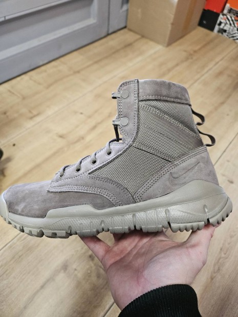 Nike SFB 6" NSW Leather Special Field Boots frfi bakancs 