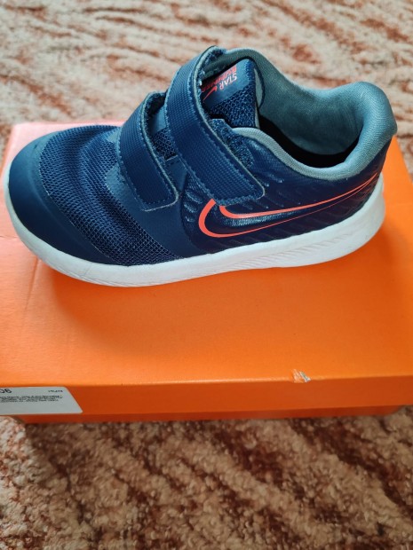 Nike Star Runner 2. (25-ös gyerekcipő)