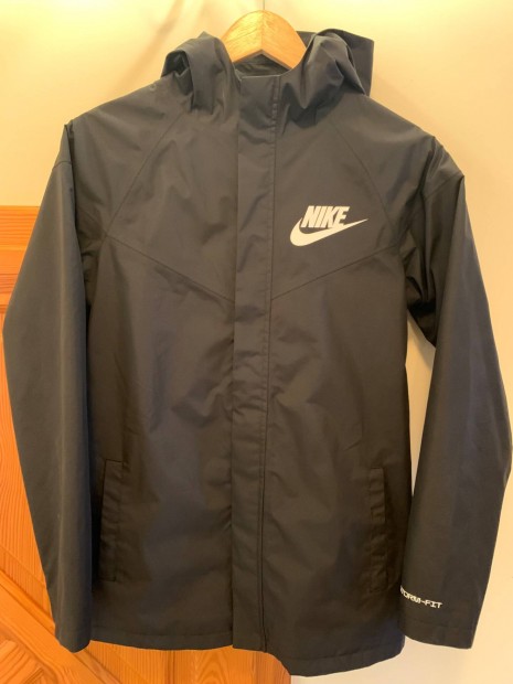 Nike Storm-Fit fi kabt, szldzseki 147-158