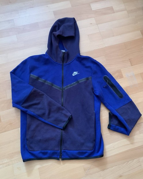 Nike Tech Fleece