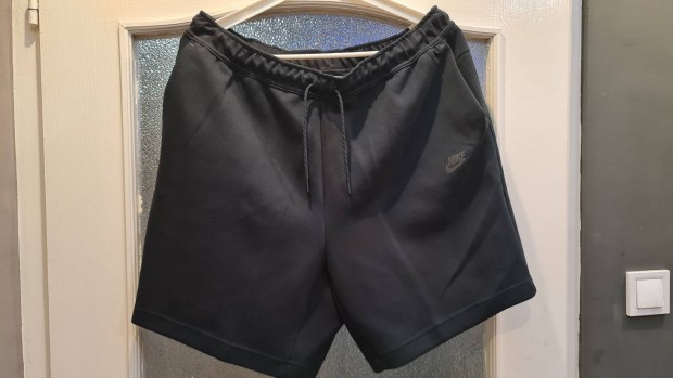 Nike Tech Fleece rövid nadrag (Új) (2-3XL) eladó!