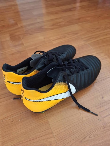 Nike Tiempo stoplis cip, 43-as