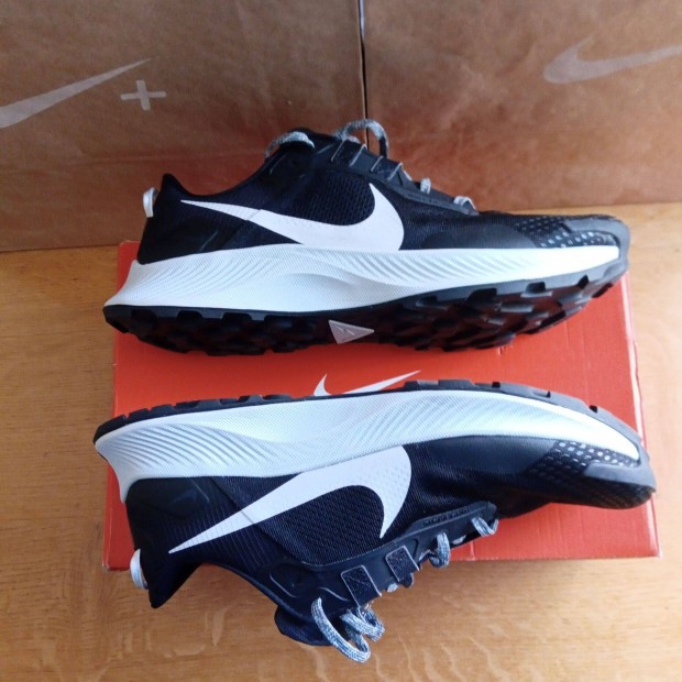 Nike Trail Pegasus R E A C T 3 Uj ferfi cipo terep futocipo 49.5