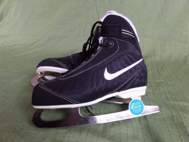 Nike j ni korcsolya 36,5