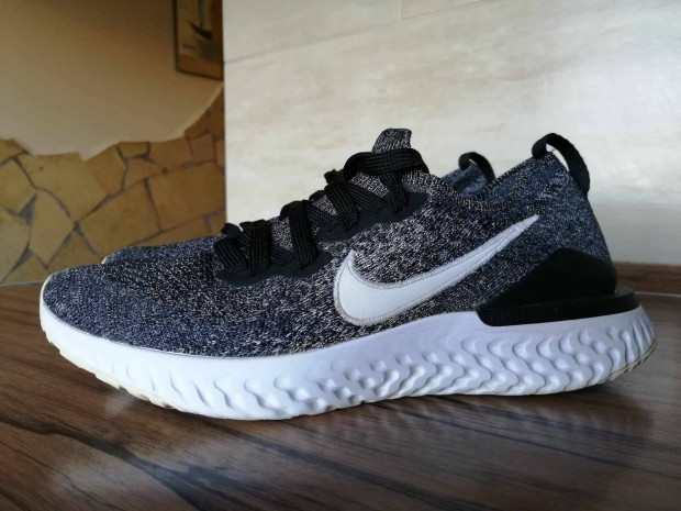 Nike W Epic React Flyknit 2 futcip , 41