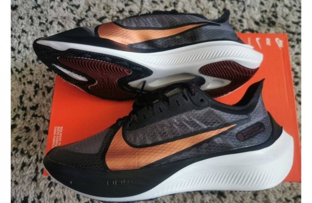 Nike Zoom Gravity 40-es fekete ni fut cip. Teljesen j, eredeti