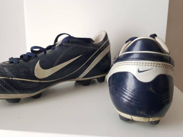 Nike - futball cip - Kivl minsg - 34