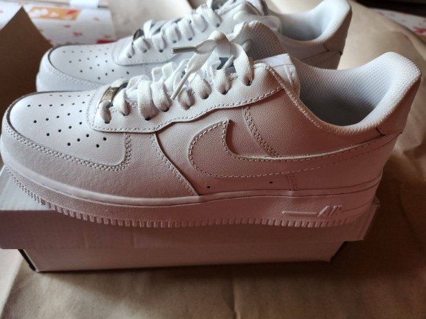 Nike air Force 1 cip elad