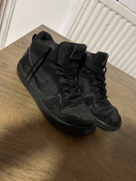 Nike air force 1 mid black