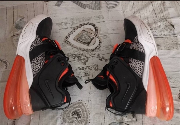 Nike air force 270 Safari cip 