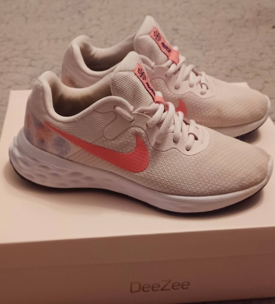 Nike air futcip sportcip 37,5