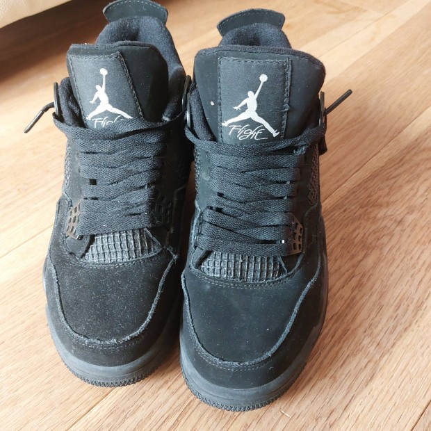 Nike air jordan 4 black cat gyerek 39-es mretben