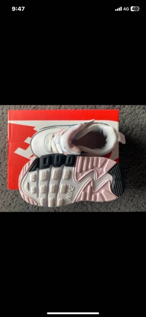 Nike baba cipő