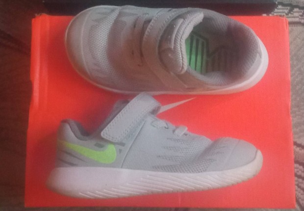 Nike cip 23,5