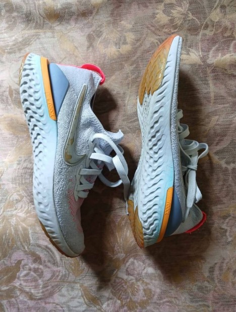 Nike cip� 36 m�ret 