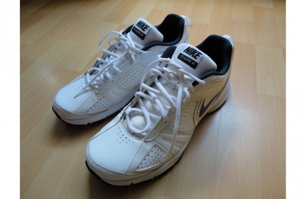 Nike frfi sportcip ( 45-s mret )