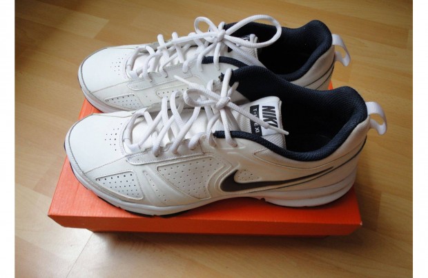 Nike frfi sportcip ( EU 45 , US 11 )