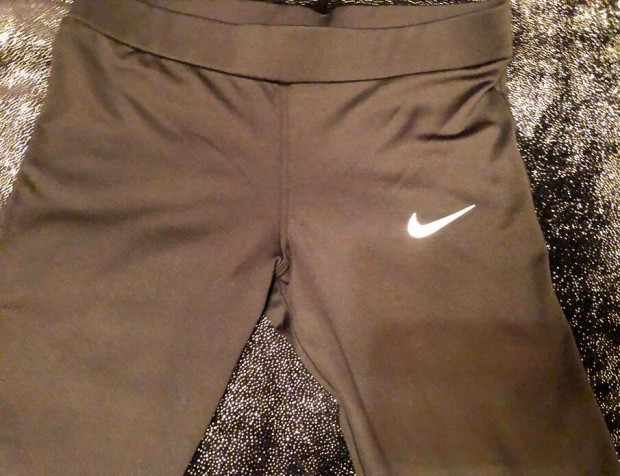 Nike fitnesz nadrg szett