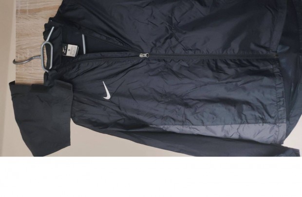 Nike fiú kapucnis széldzseki