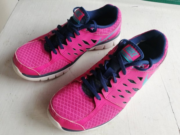 Nike flex run 40-es futcip elad 