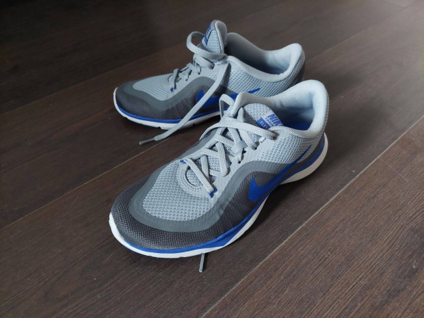 Nike flex trainer ni 37,5 mretproblma miatt