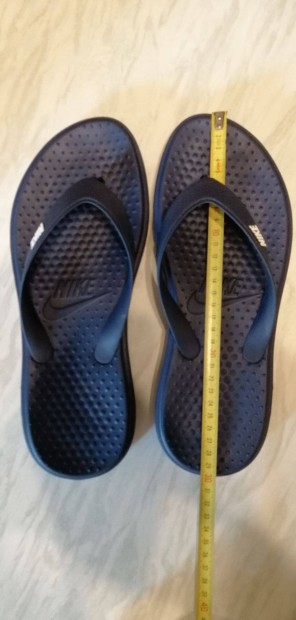 Nike flip-flop papucs