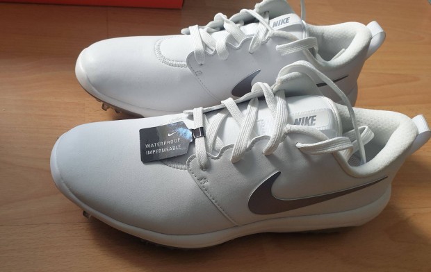 Nike golf cip elad