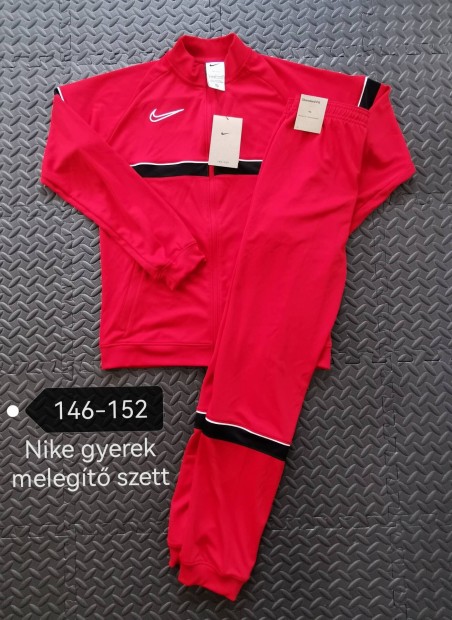 Nike gyerek melegt szett 146-156 