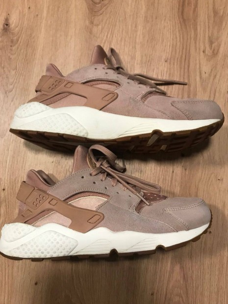 Nike huarache rzsaszn ni sportcip