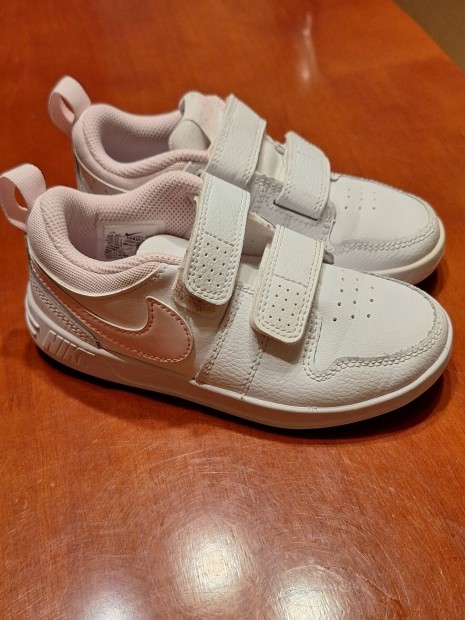 Nike lnyka cip 27,5 jszer