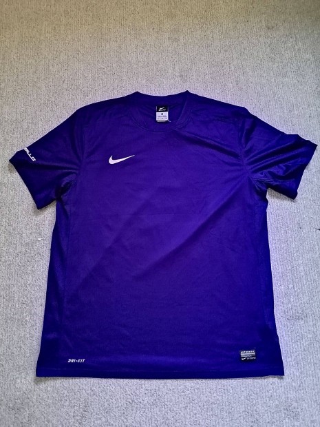 Nike lila mez, pl, hibtlan (XL)