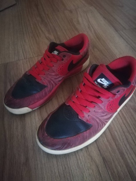 Nike lunarlon 40-es sneaker elad 