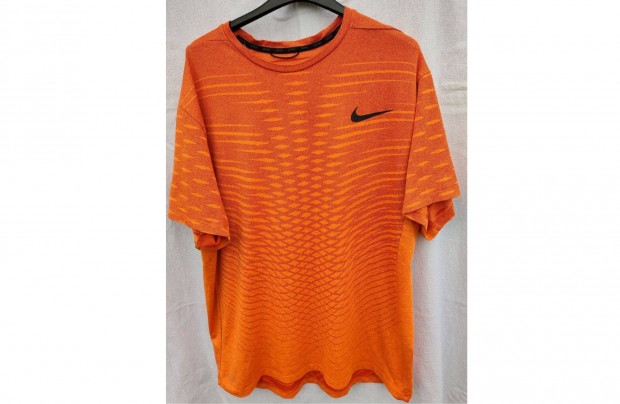 Nike narancssrga Ultimate Dry eredeti pl (XL)